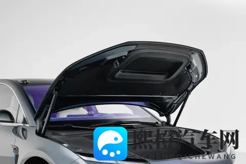 蔚来ET9适合家用吗？不只是行政车，更是全能奶爸车-1