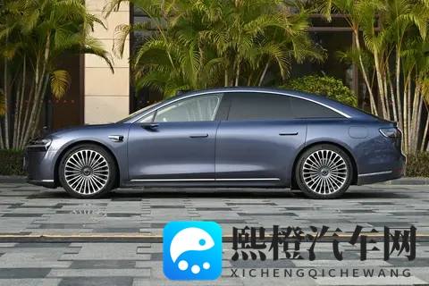 新款享界S9将于11月20日上市,预售价318万元起-1