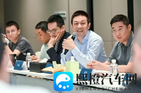 网暴，已经伤害不到李斌了-3