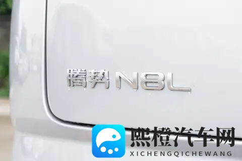 预算30万买六座SUV别纠结!39秒破百,1300公里续航,看它就够-3