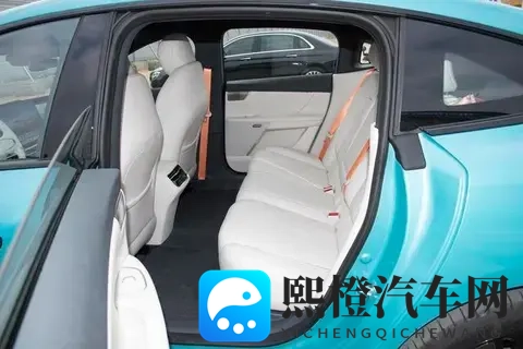 全系激光雷达+8295芯片,试驾奕派eπ007+-1