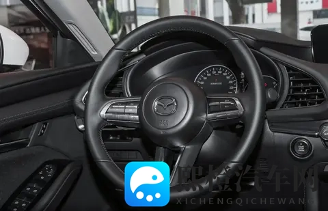 创富路上谁更牛？两款商用皮卡深度对决-1