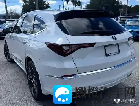 新款讴歌MDX发布，外观运动，内饰豪华，搭载35L V6发动机+四驱！-1