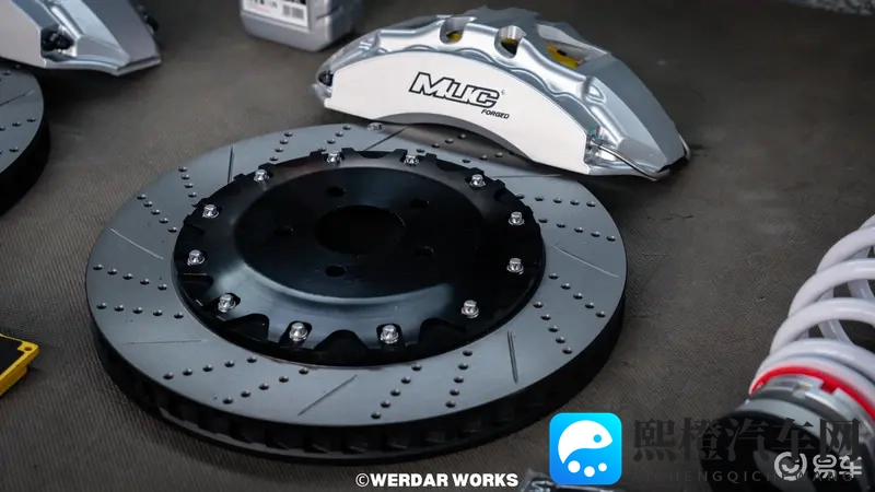 性一一交一一性一一爱:汽车革命:科技与情感的完美融合-2