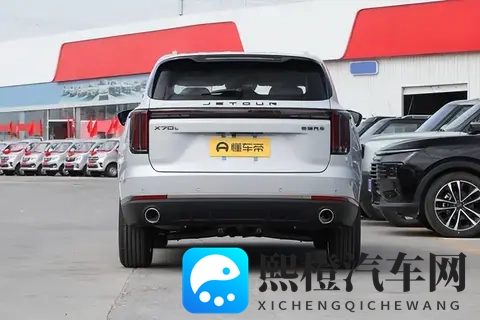 从安全到舒适,这台SUV或许能重新定义“家用硬核”-3