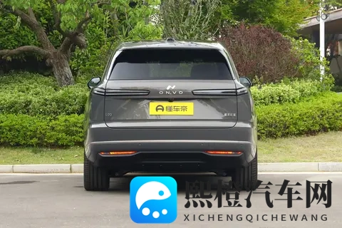 家庭 SUV 怎么选？对比大五座、大三排，乐道 L90 成绕不开的选择​-1