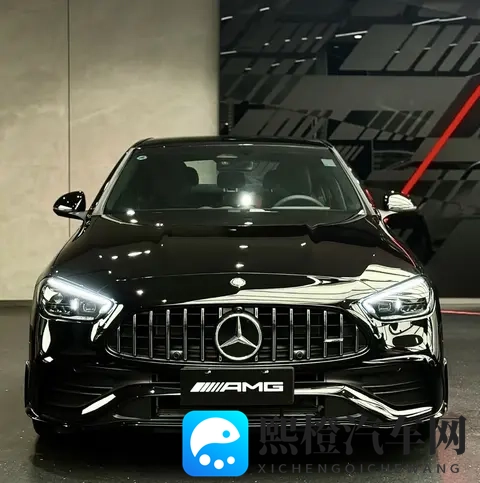 降价没换发动机,AMG C43慌了?性能车市场真变天了-2