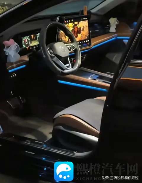 2026款迈腾B9亮相！不变的轴距与老三件，大众在考验中国人忠诚度-1