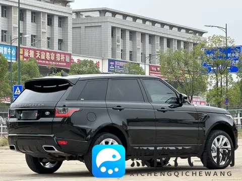 二手路虎揽胜运动：V6引擎、12万公里，圆你豪华SUV梦-3