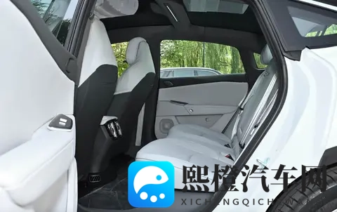 9 月销量仅2526台，1278万起售的极狐阿尔法 S5为何销量遇冷？-3