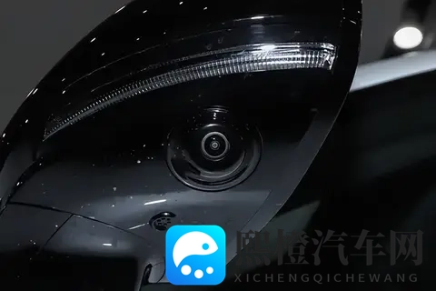 15万级纯电SUV黑马来了!宁德时代电池,上车即惊喜!-2