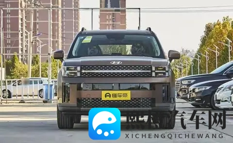 极品销魂一区二区三区：新能源汽车领航，豪华轿车新风尚，年轻化市场趋势-2