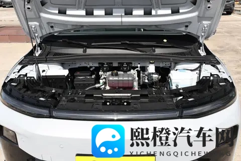 1198 万买纯电轿车，续航 650km 还带激光雷达？-1