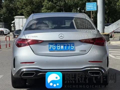 20万拿下准新奔驰C级!41万公里,体验豪华运动风-1