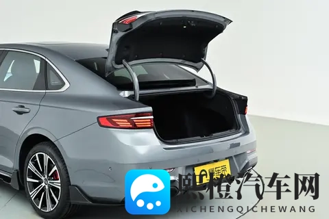 A级燃油轿车里,吉利星瑞为什么能一直卖得这么好?-3