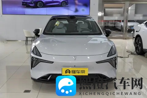 2900mm轴距+62秒破百 深蓝L06激光版解锁纯电实用新标杆-2