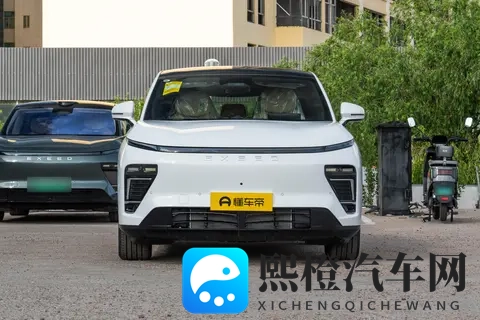 11月买车别错过!星纪元 ET 这波福利太实在,把豪华大平层搬上车?-1