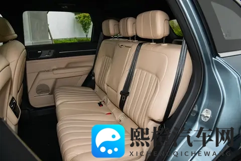 带全家出门，这台10万级SUV能兜底-捷途X70L-2