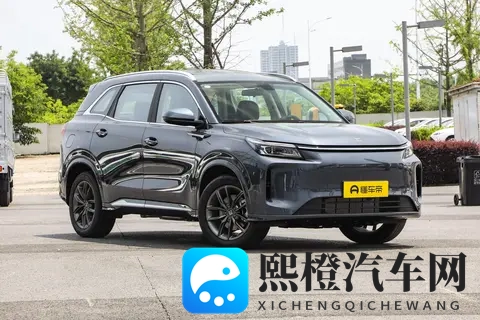 第三代蓝电 E5 PLUS 重塑插混 SUV 价值,1198 万起解锁三重惊喜-1