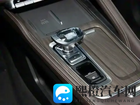 燃油车智能不输电车?星越 L 的 8155 芯片太惊喜!-3