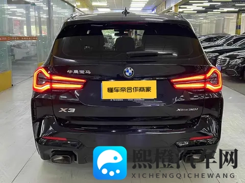 25万拿下宝马X3,体验曜夜运动风,家用SUV新选择!-1