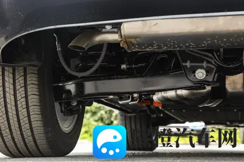 新蓝电 E5 PLUS，1398 万起，带露营大礼包，这款插混 SUV 值得一看！-1