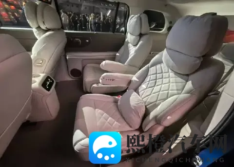 智己LS9正式上市 售价3228-3538万元-1