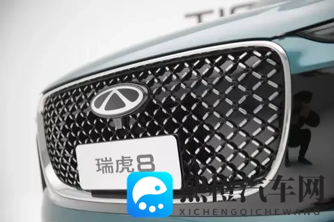 2种前脸+实用配置!瑞虎8硬刚新能源,燃油车还能打?-1