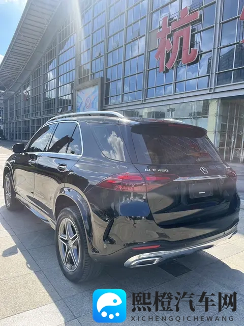 60万拿下准新奔驰GLE450,体验豪华SUV的舒适与性能-2