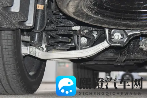 进口 SUV 也务实加 92汽油！26款帕里斯帝：784L 油耗 + 1000km 续航-3