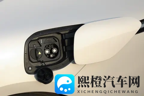 实测续航1270km,标配四颗激光雷达,阿维塔12能买吗?-2