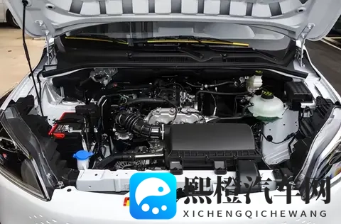 一文看懂新宏光!300公里续航对比81千瓦动力,2850mm轴距空间大-3