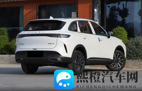 奇瑞也开始卷颜值了？瑞虎8提供双前脸设计，999万元起售-1