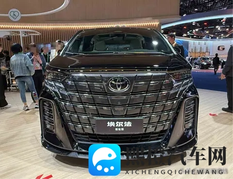 丰田埃尔法卖140万,轮椅能自己上下车,这车真要改行了-2