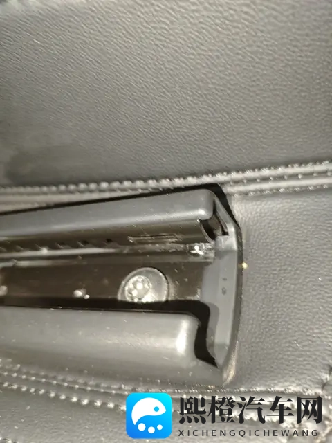 25年特斯拉Model3,表显146万公里,准新一手车,188万值不值?-3