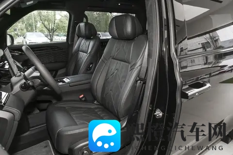 极氪009六座行政版:旗舰MPV的均衡实力与家庭出行新选择-1