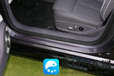 家庭用车就该务实！长安启源A06将于11月9日上市，实力如何-3