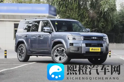 比亚迪又出爆款!科技大空间SUV,方程豹钛7实力如何?-1