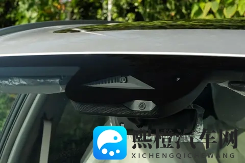 东风奕派eπ008增程超阔版五座:为全家出行打造的移动空间-3