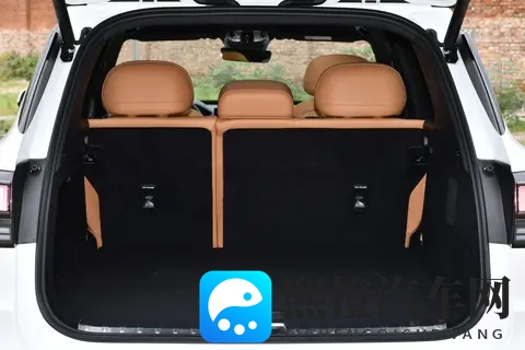 自主品牌燃油四驱中大型SUV对比,领克09和哈弗H9该如何选?-2