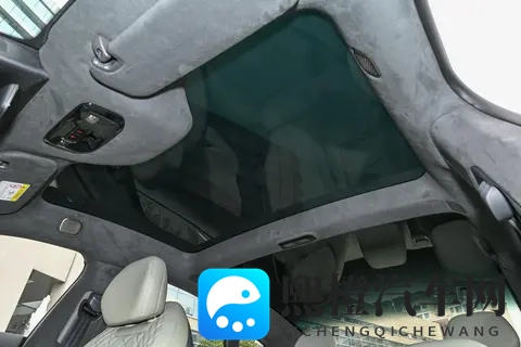 电动轿车全能选手咋炼成的？试驾2025款星纪元ES Ultra四驱旗舰版-2