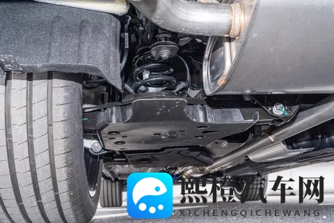 燃油车逆袭!85万人真金白银投票,星越L凭啥让合资车睡不着觉?-2