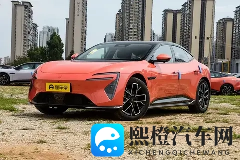 华为辅助驾驶+空气悬挂，这款中型车有豪华车的味道？-2