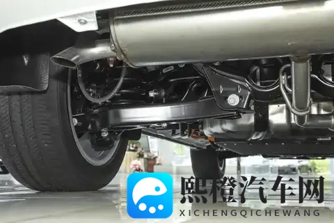 1398万元起!230km超长续航+四驱,这款插混SUV很适合家用-3