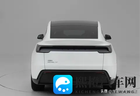 特斯拉Model Y又出新款,这次是长续航后驱版-1