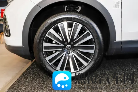 中大型SUV怎么选?2025款大众揽巡配置对比+选买指南-1