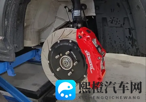 卡钳:藏在轮圈里的“安全开关”,决定你刹车的底气-1