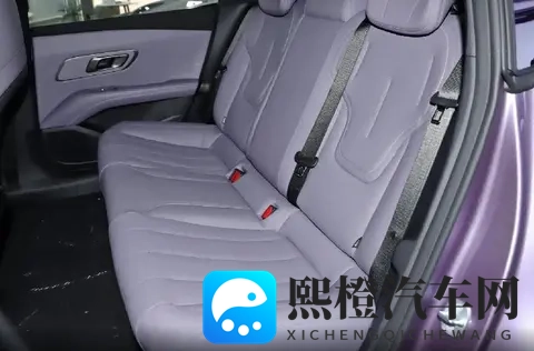 纯电家轿新选择!深蓝L06续航670km,配置越级,预售1399万起-3