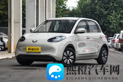 2025 款五菱缤果怎么挑？三款车型从外观到续航-3