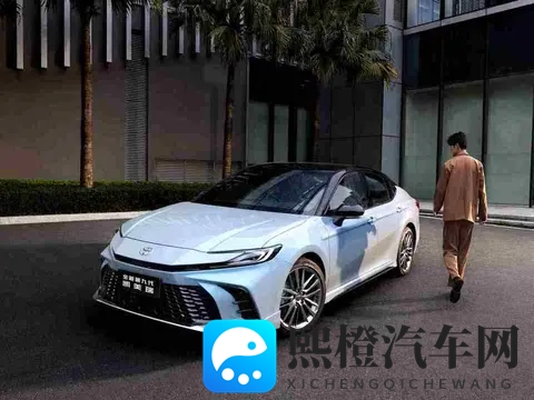 10月轿车市场博弈，油电共存，自主逆袭！-1